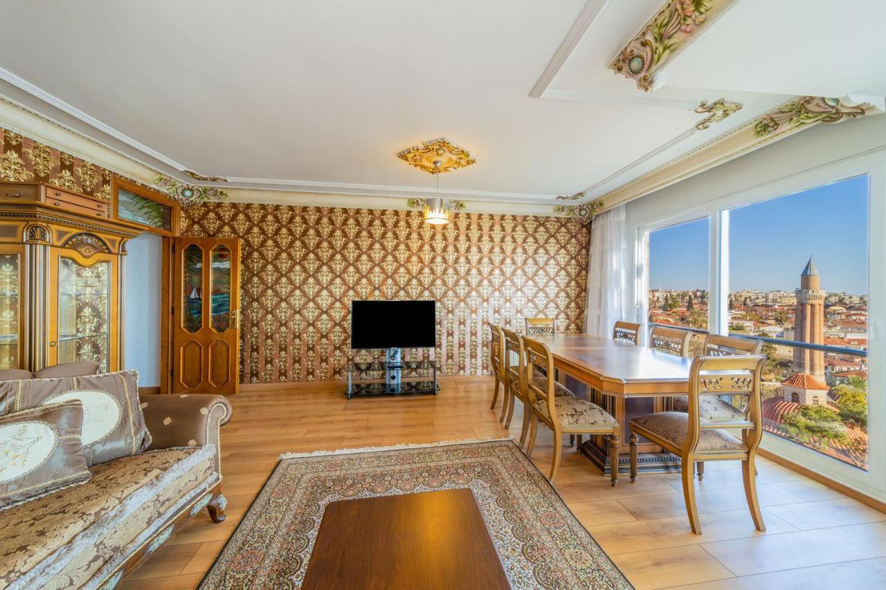 Lovely Flat With Sea View Near Beach In Muratpasa Antalya Exteriör bild