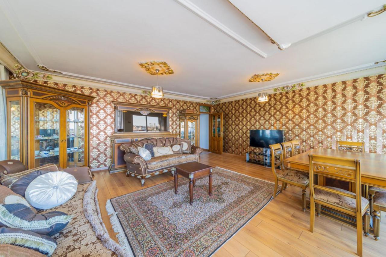 Lovely Flat With Sea View Near Beach In Muratpasa Antalya Exteriör bild
